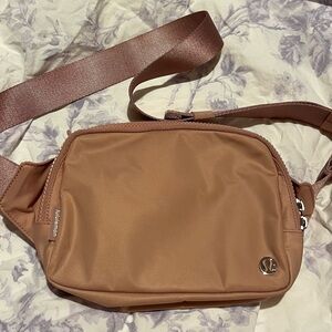 Lululemon Belt Bag 2L